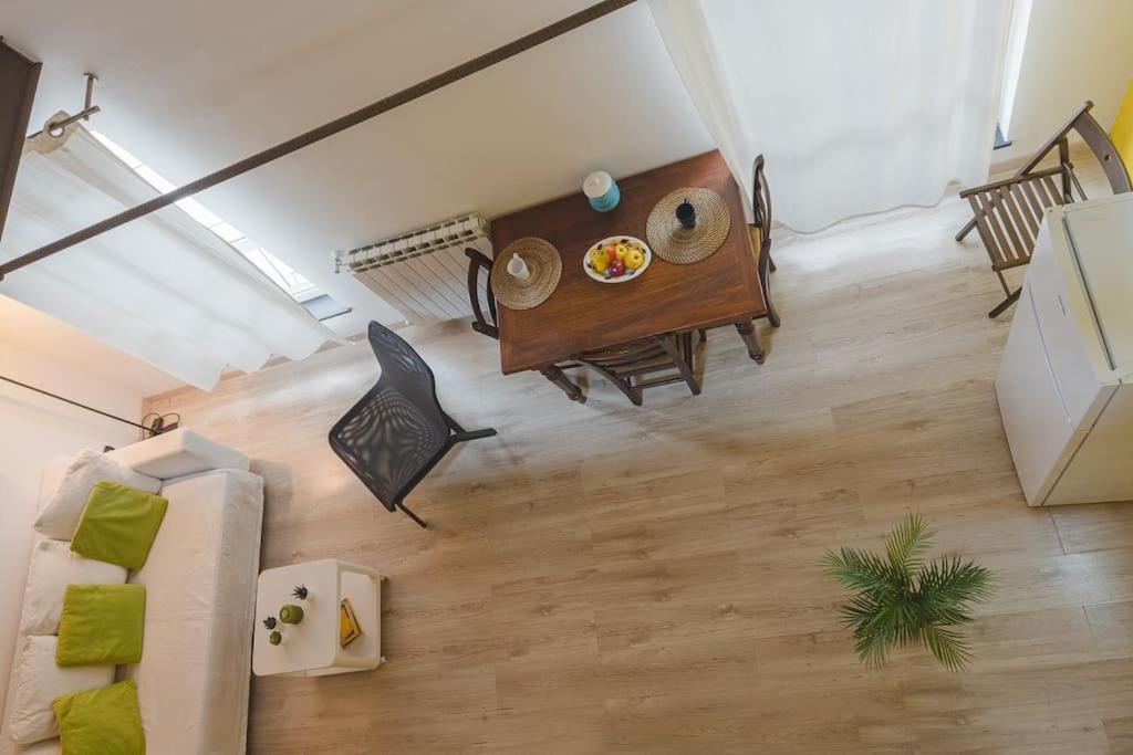 Apartment Adorno 4 - Affitti Brevi Italia Генуя Экстерьер фото